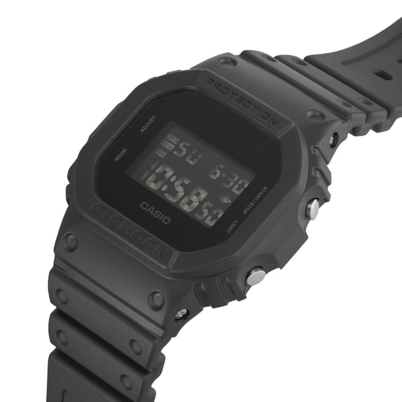 Casio DW-5600UBB-1 CASIO 8